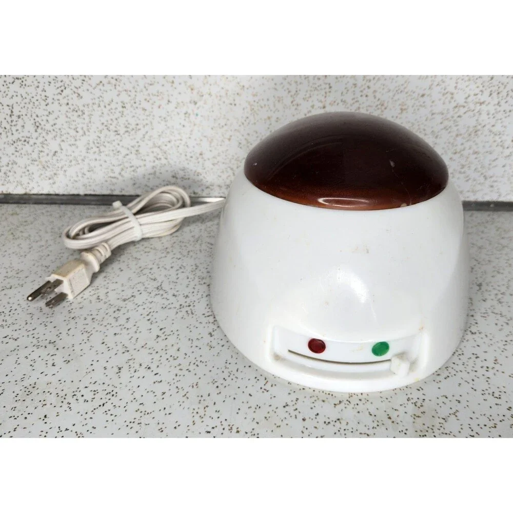 GiGi Professional Multi-Purpose Wax Warmer See-Through Cover Model 0225 & Extras